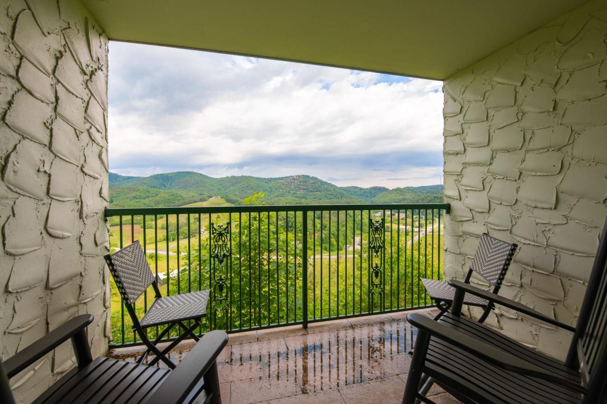 Вилла Mountain Views At Dolly'S Castle Unit 3 Севьервилл Экстерьер фото