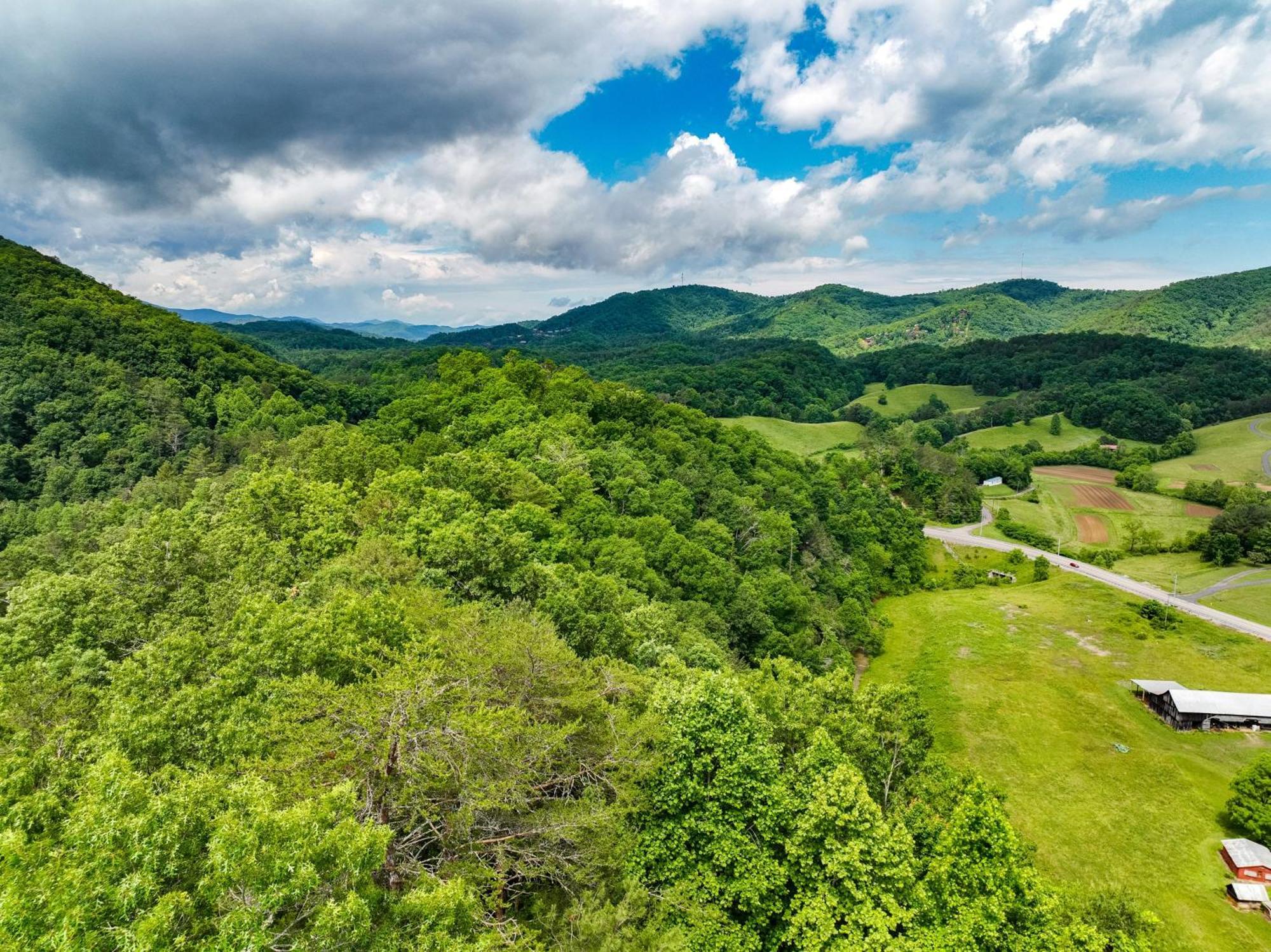 Вилла Mountain Views At Dolly'S Castle Unit 3 Севьервилл Экстерьер фото